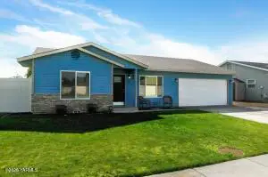 2013 S 54th Ave, Yakima, WA 98903