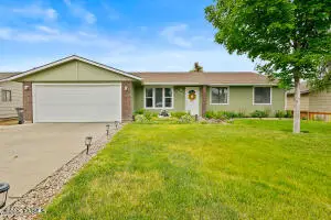 1416 S 33rd Ave, Yakima, WA 98902 - #2