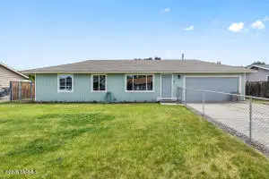 61 Larson Rd, Yakima, WA 98908 - #1