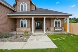 219 N 78th Ave, Yakima, WA 98908 - #3