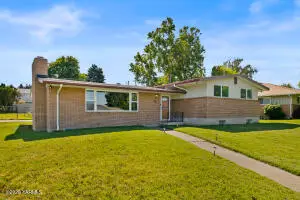 803 S 35th Ave, Yakima, WA 98902 - #2