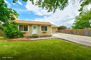 1127 S 41st Ave, Yakima, WA 98908 - #2