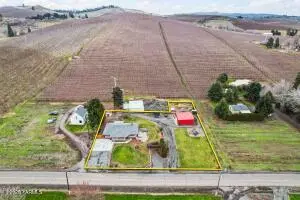 651 Pleasant Valley Rd, Yakima, WA 98908