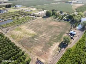 12200 Neslon Rd, Yakima, WA 98903