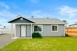 506 N 20th Ave, Yakima, WA 98902