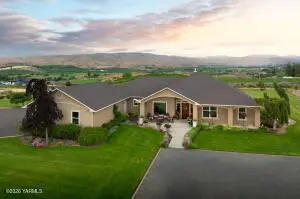 6360 Naches Heights Rd, Yakima, WA 98908 - #2