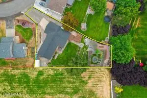 606 S 119th Ave, Yakima, WA 98908 - #3