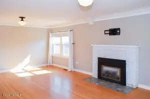 215 N 23rd Ave, Yakima, WA 98902 - #2