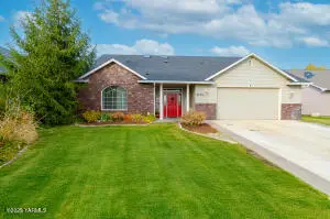 8703 Webster Ave, Yakima, WA 98908 - #3