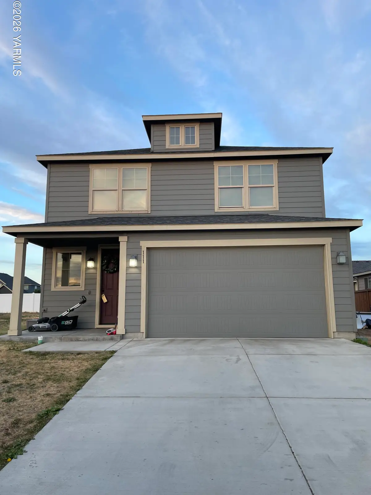 111 N Zeus St, Moxee, WA 98936 - #1