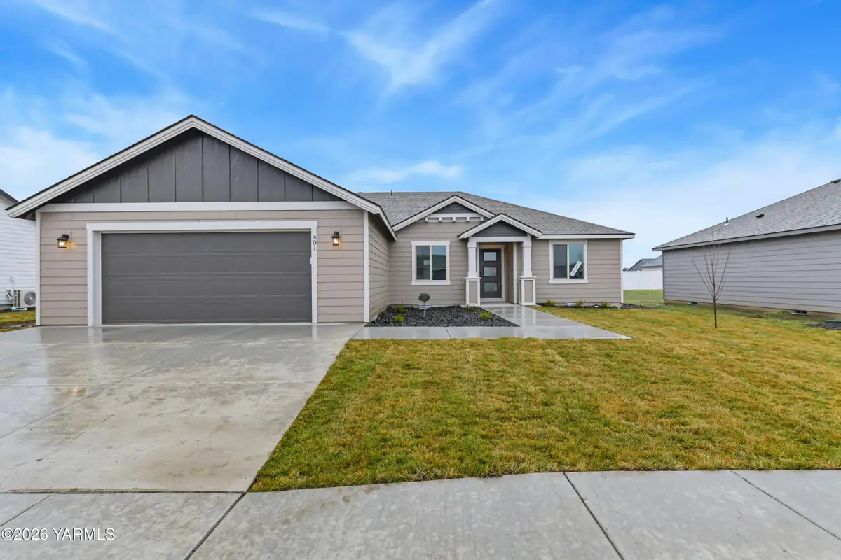 401 Glenwood Ave #(Phase 11 Lot 315) Spec, Grandview, WA 98930 - #1