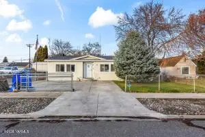 1319 Folsom Ave, Yakima, WA 98902