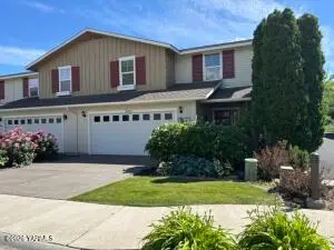 8002 Vialago Pky, Zillah, WA 98953