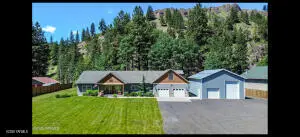 280 Bedrock Ln, Naches, WA 98937