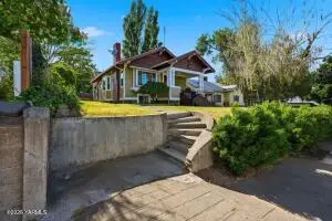 16 Chicago Ave, Yakima, WA 98902 - #2