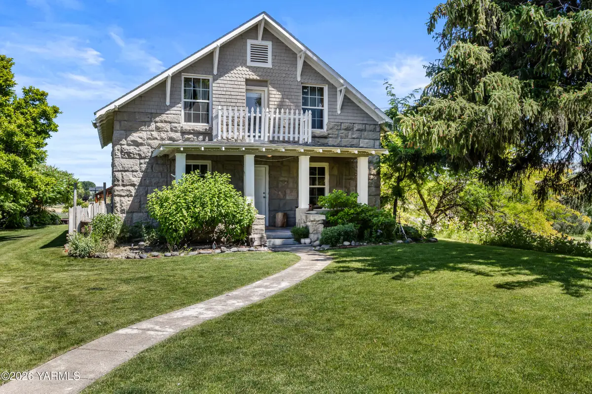 3291 Speyers Rd, Selah, WA 98942 - #1
