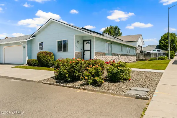 9503 W Walnut St, Yakima, WA 98908