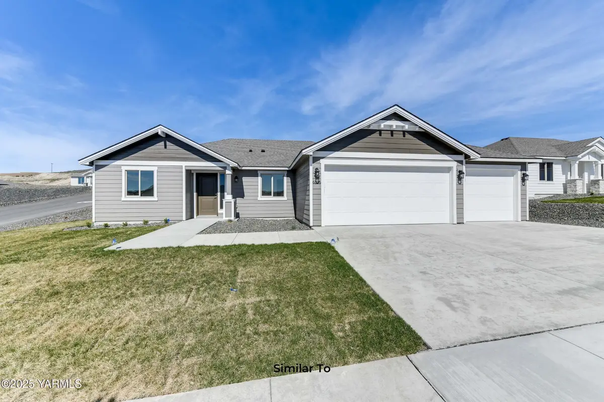 407 Glenwood Ave #(Phase 12 Lot 318) Spec, Grandview, WA 98930 - #1