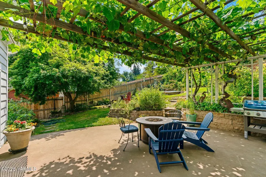 902 S 19th Ave, Yakima, WA 98902 - #3