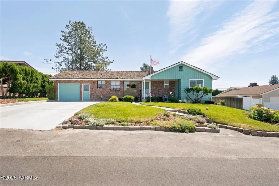 111 Sunset Way, Zillah, WA 98953 - #3
