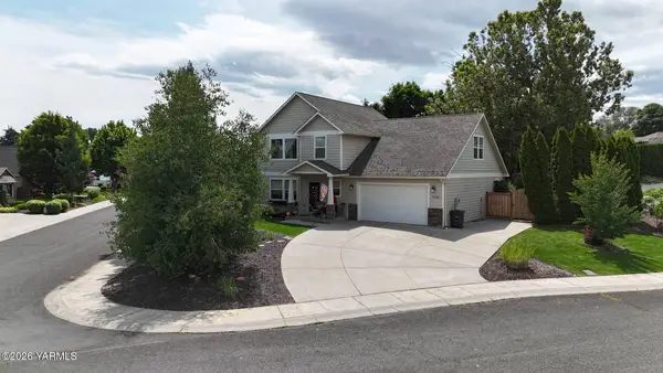 1406 S 79th Ave, Yakima, WA 98908