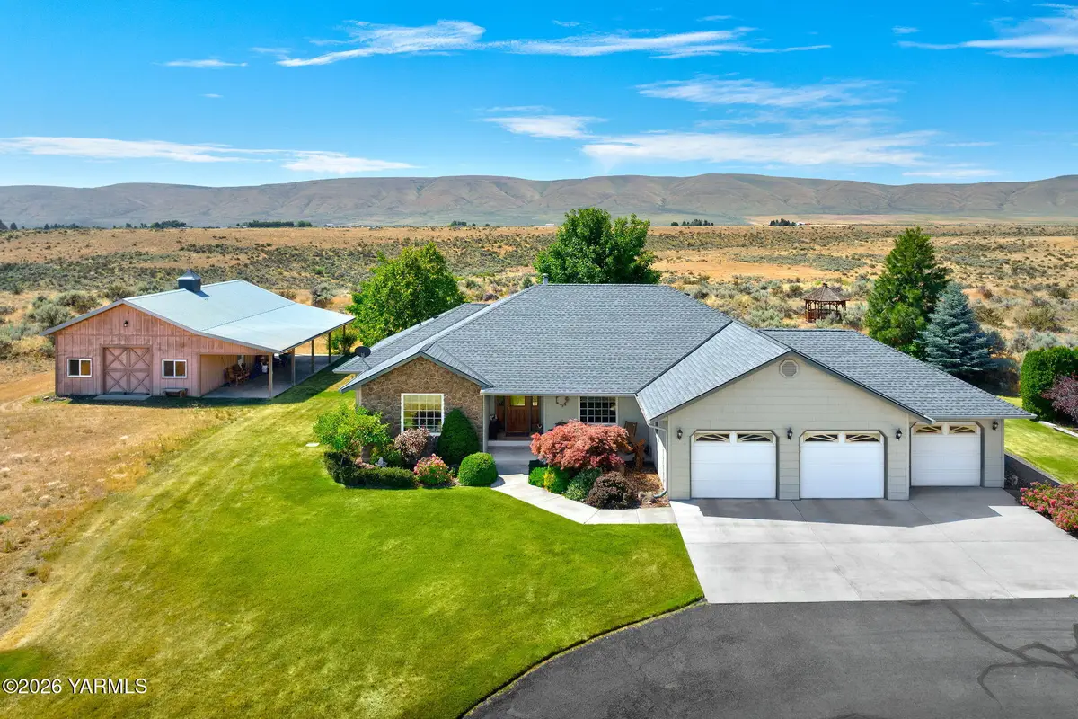 380 Pheasant Crest Dr, Yakima, WA 98908 - #1