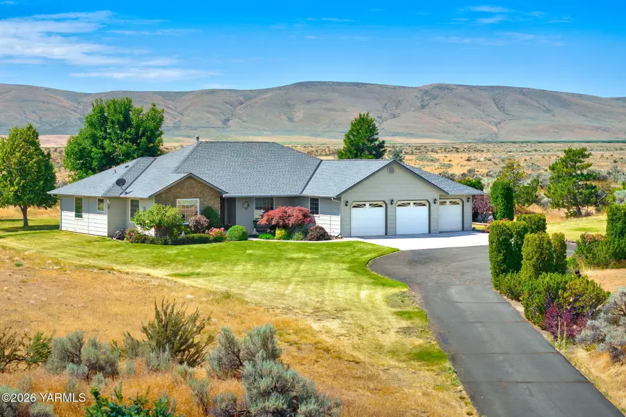 380 Pheasant Crest Dr, Yakima, WA 98908 - #2