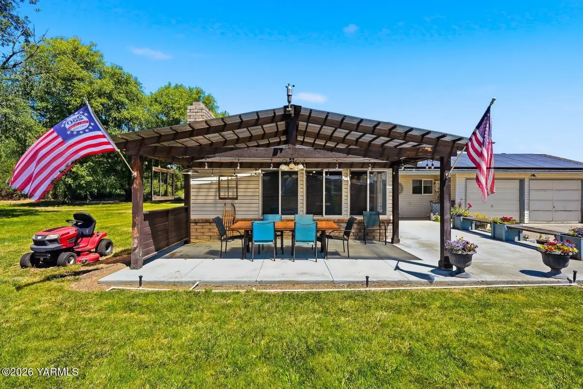 2841 Mapleway Rd, Yakima, WA 98908 - #1