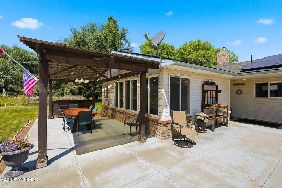 2841 Mapleway Rd, Yakima, WA 98908 - #3