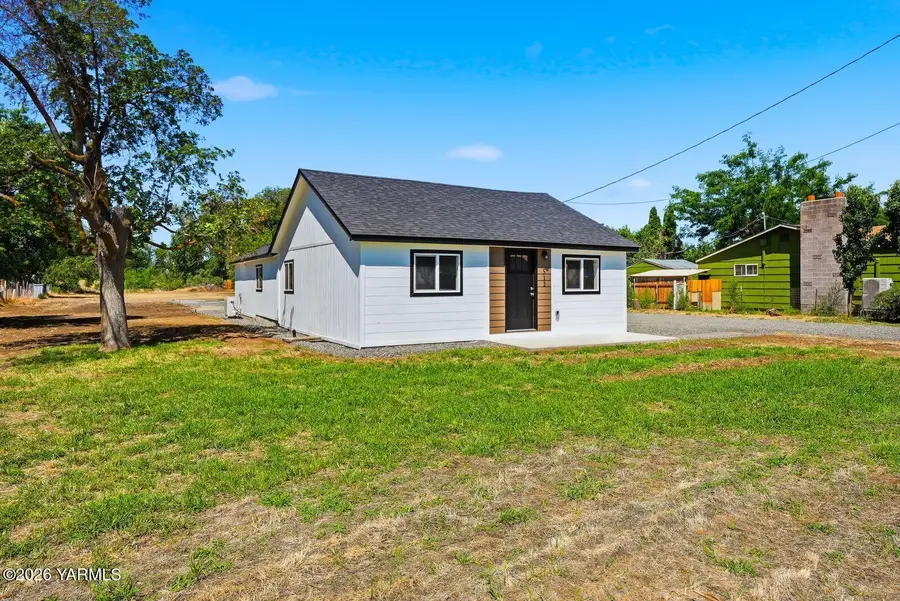 512 Keys Rd, Yakima, WA 98901 - #2