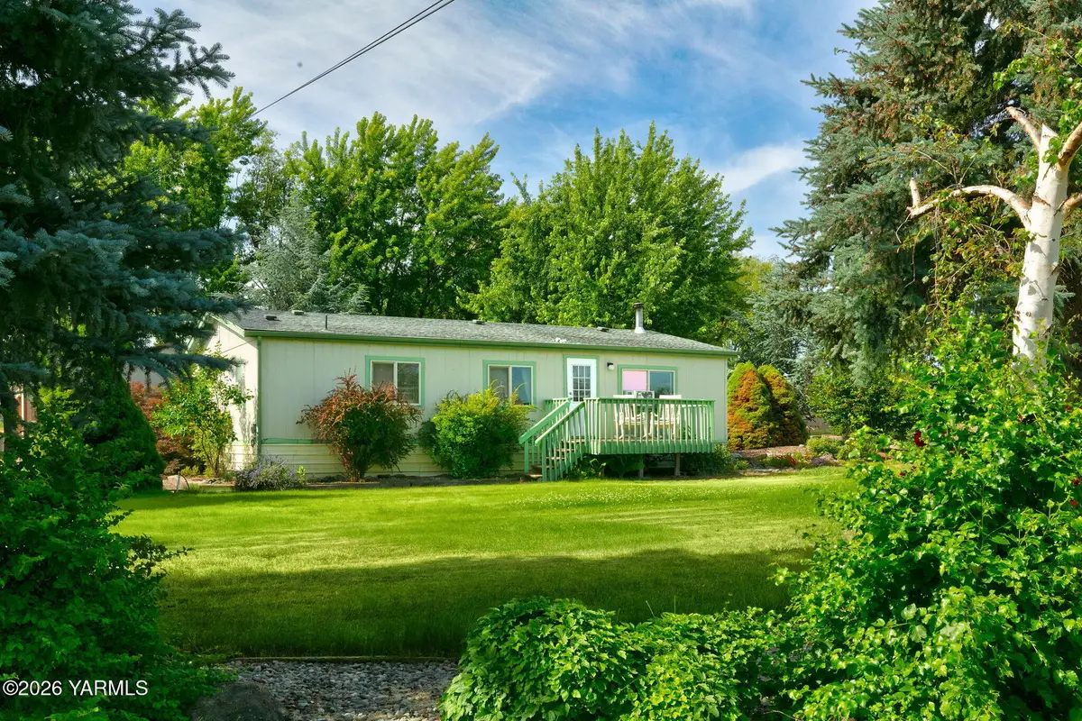 15142 Fisk Rd, Yakima, WA 98908 - #1