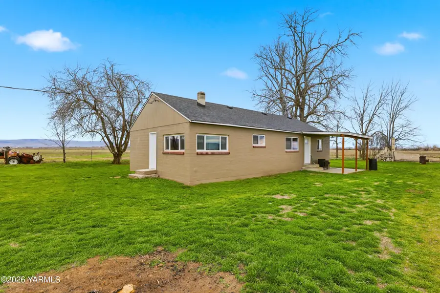 13951 Fort Rd Rd, White Swan, WA 98952 - #3