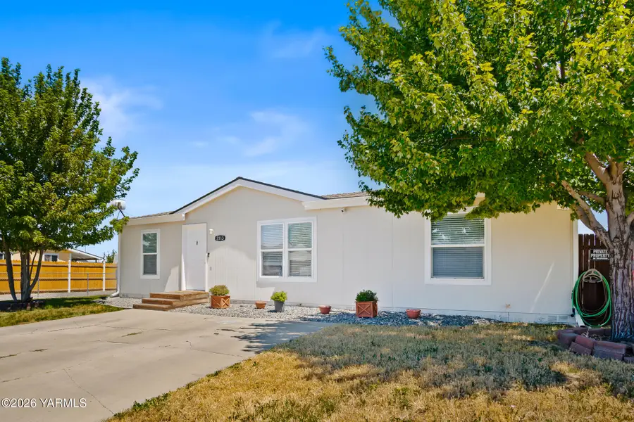 2113 S 61st Ave, Yakima, WA 98903 - #2