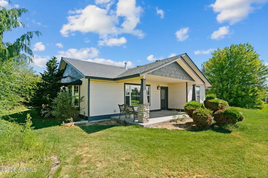 788 Zickler Rd, Zillah, WA 98953 - #3