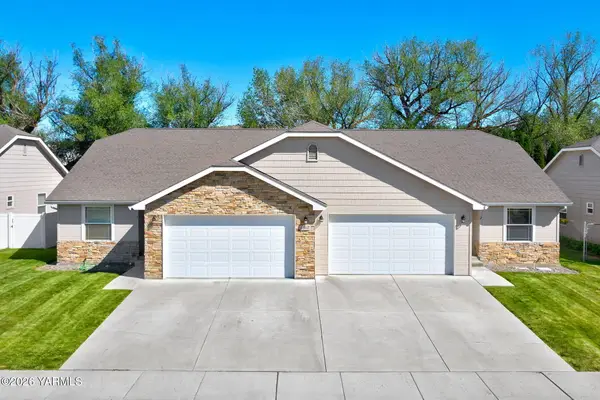 8917 Webster Ave, Yakima, WA 98908