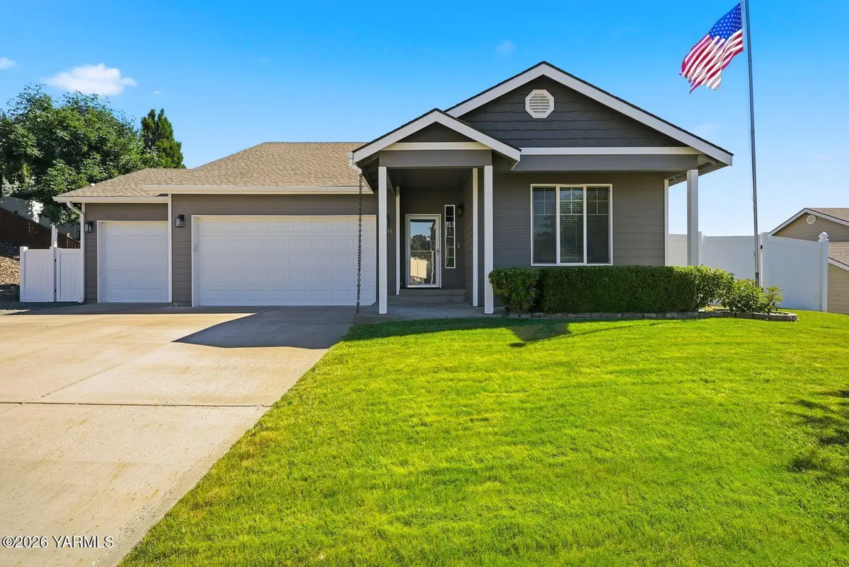 7314 Englewood Ave, Yakima, WA 98908 - #1