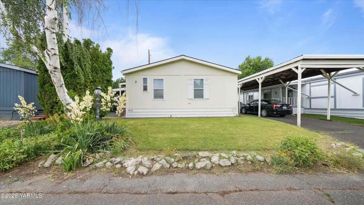 1130 N Wenas Rd #3, Selah, WA 98942 - #1