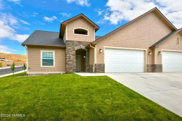 8819 Kail Dr, Yakima, WA 98908