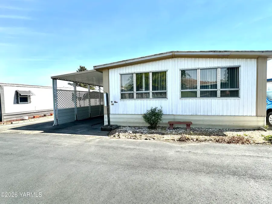 1011 N 34th Ave #39, Yakima, WA 98902 - #2