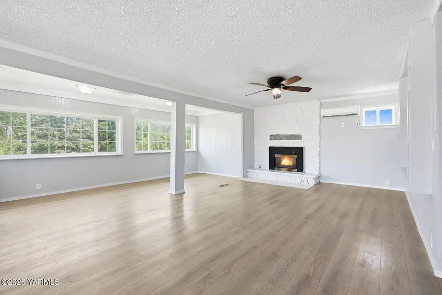 18790 Summitview Rd, Yakima, WA 98908 - #3