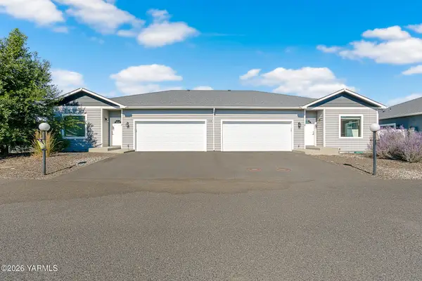 712 N 30th Ave, Yakima, WA 98902