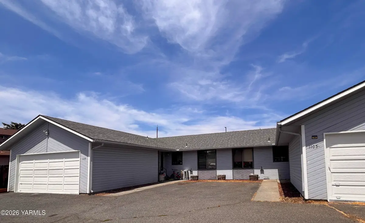1105 S 34th Ave, Yakima, WA 98902 - #1