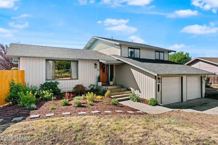 801 S 70th Ave, Yakima, WA 98908 - #3