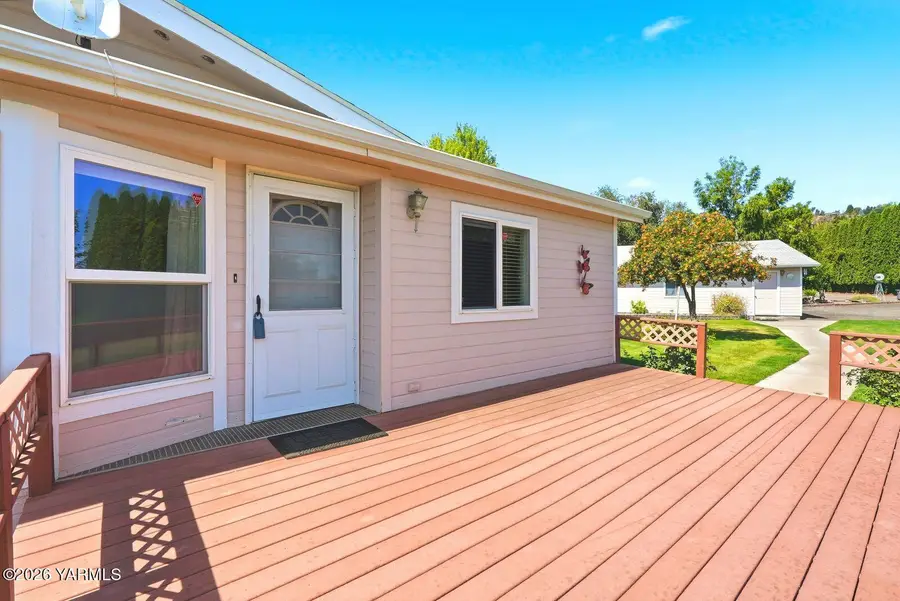 160 Wanabee Ln, Naches, WA 98937 - #3