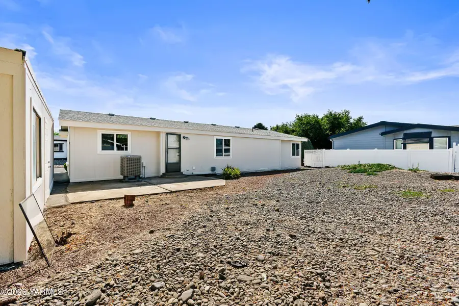 3701 Gun Club Rd #67, Yakima, WA 98901 - #3