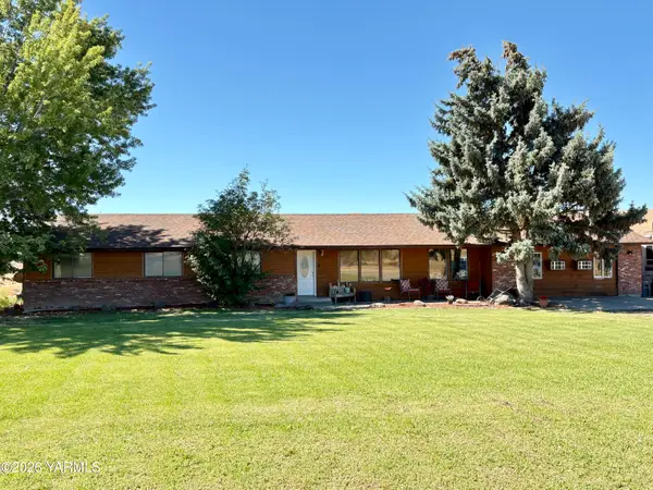 660 Rodman Rd, Selah, WA 98942
