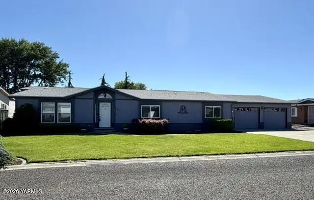 1805 S 69th Ave, Yakima, WA 98908 - #3