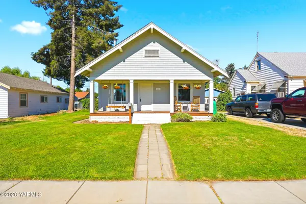 414 S 14th Ave, Yakima, WA 98902
