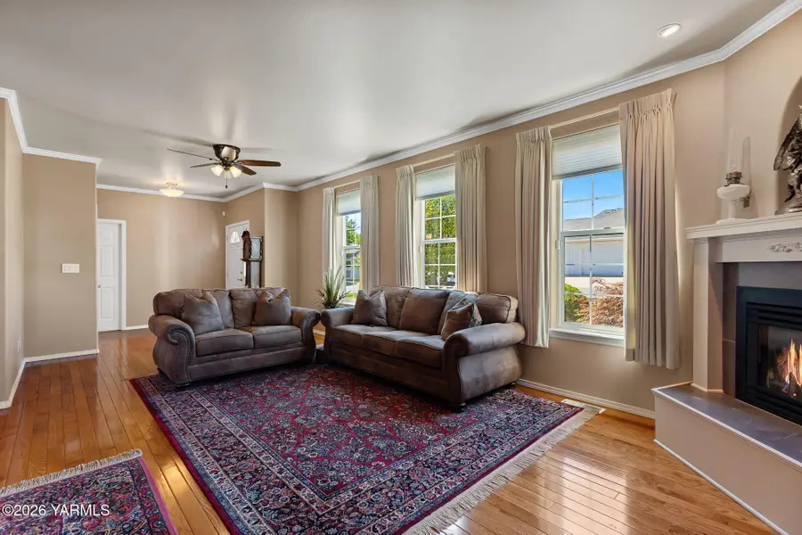 3701 Fairbanks Ave #F-23, Yakima, WA 98902 - #3