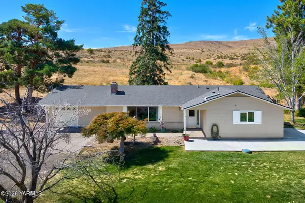 1550 Pioneer Way, Yakima, WA 98908